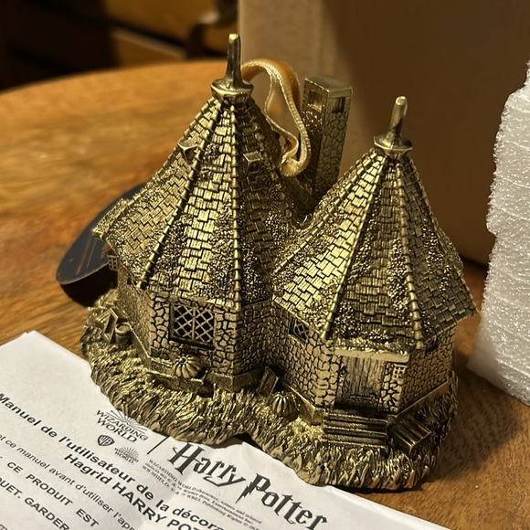 Pottery Barn Teen Harry Potter Hagrid’s light up Hut ornament BNIB SO NEAT! - Picture 4 of 10